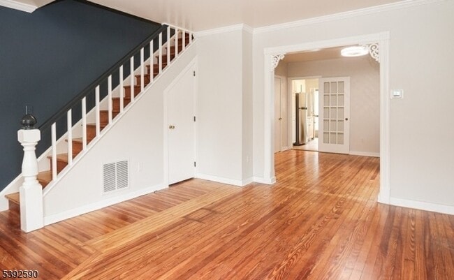 Photo - 24 Montague Pl