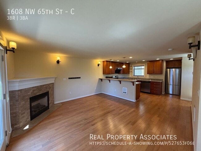 Photo - 1608 NW 65th St