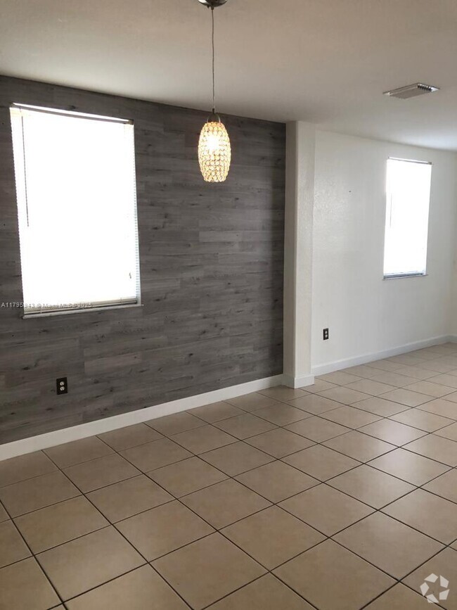Building Photo - 8111 W 36th Ave Rental