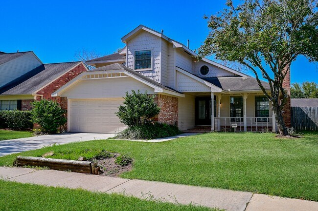 3410 Streamside Ln