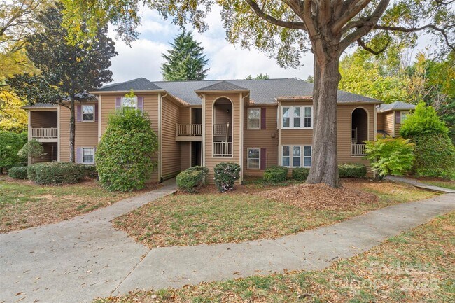 Photo - 3220 Selwyn Farms Ln