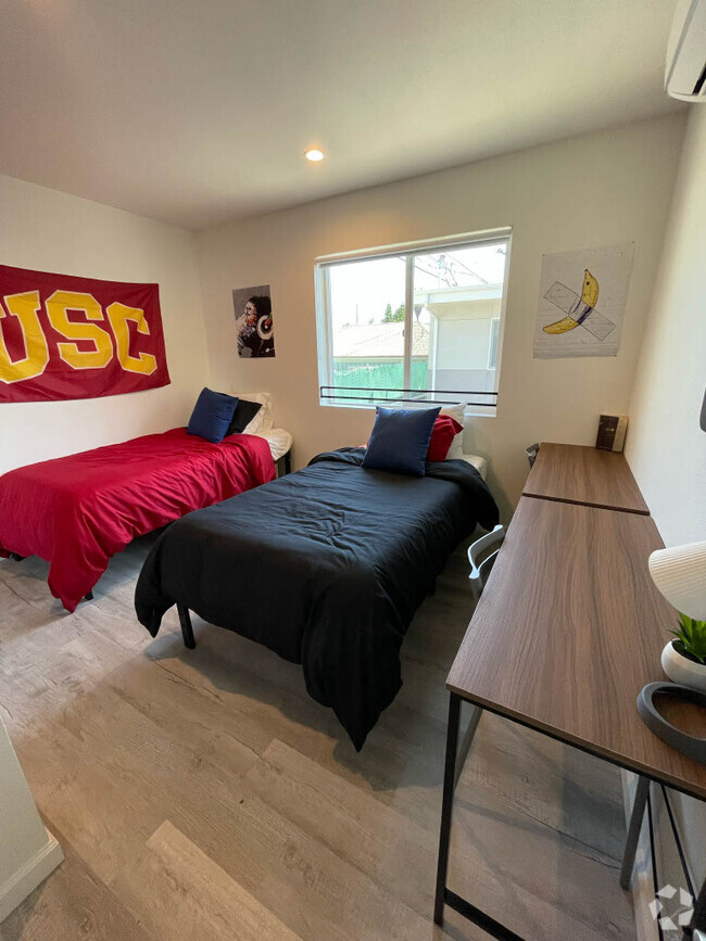 Shared room in 5 bed cottage - The Hive On Ellendale USC Student Housing Rental