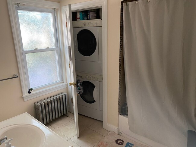 Photo - 77 Pearl St Unit 2