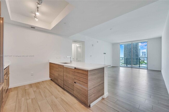 Photo - 1100 S Miami Ave Unit 2007