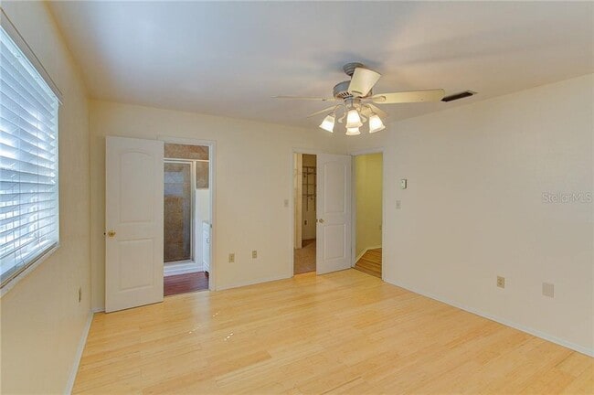 Building Photo - 3208 48th Ave Dr W