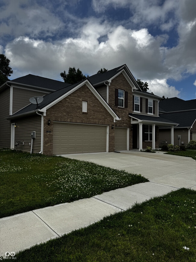 5354 Lavender Dr