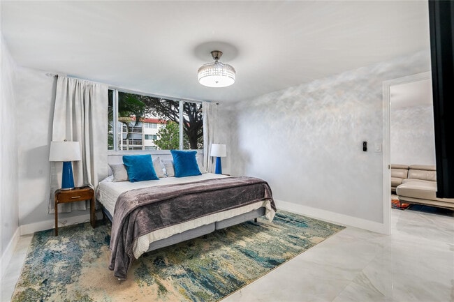 Photo - 9523 S Hollybrook Lake Dr Unit 102