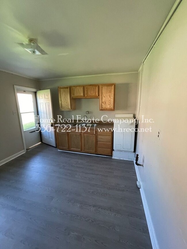 Photo - 611 W Twenty-Third St Apartamento Unidad 611-B