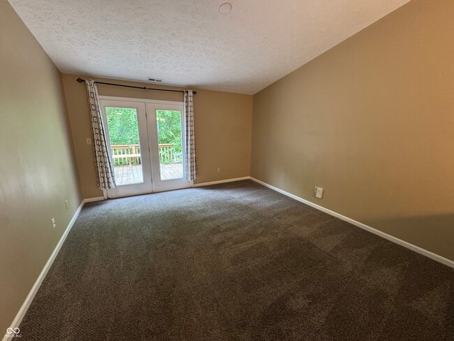 Photo - 829 Jack Pine Dr