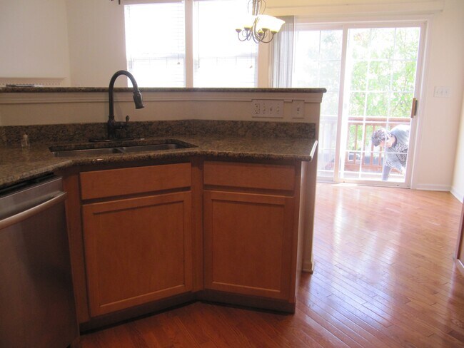 Photo - 7513 Frontage Rd Unidad 1B