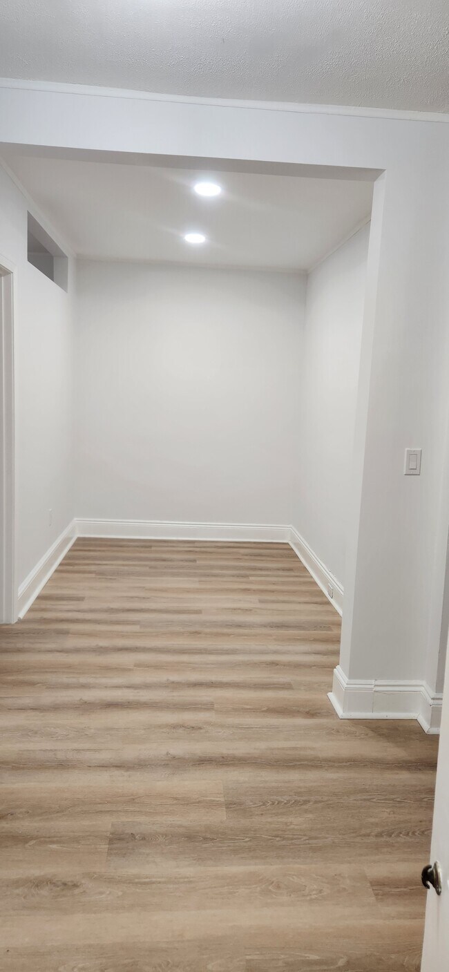 Photo - 110 Brainerd Rd Unit 5