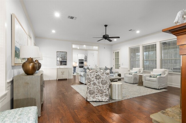 Photo - 6130 Homeland Ln