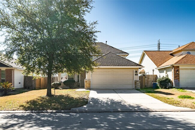 Photo - 930 Lancaster Lake Dr