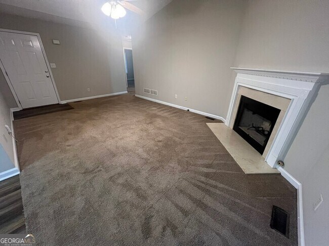 Photo - 79 Gold Finch Dr