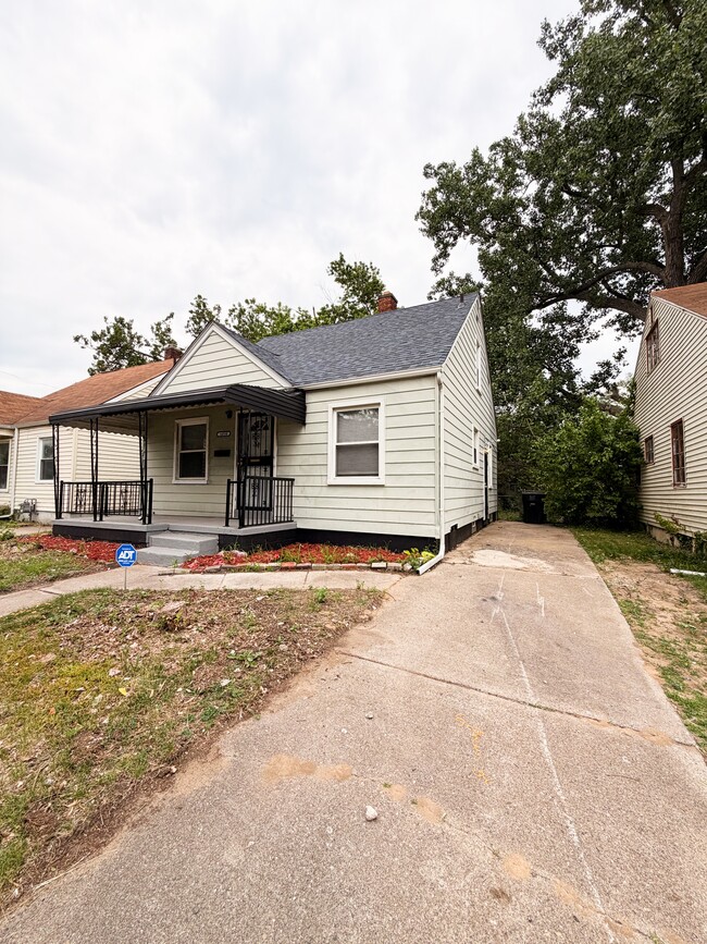 Photo - 14550 Northlawn St