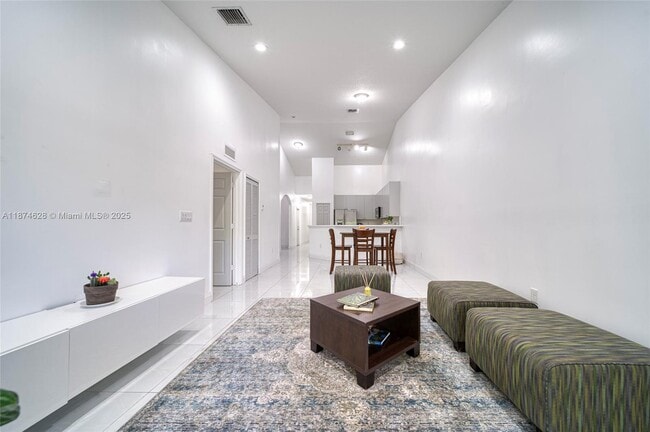 Photo - 3243 NE 11th Dr