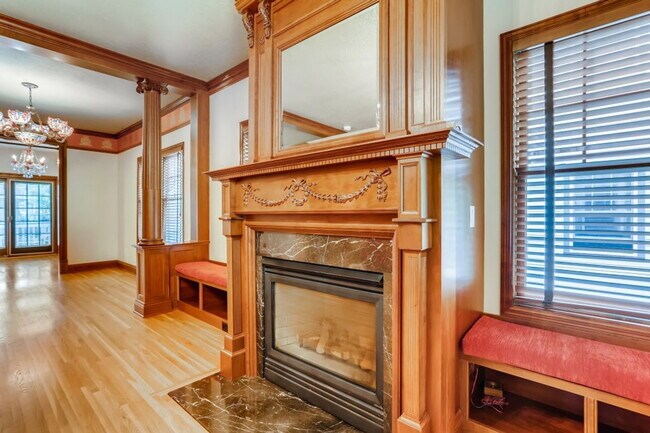 Photo - 490 Laurel Ave
