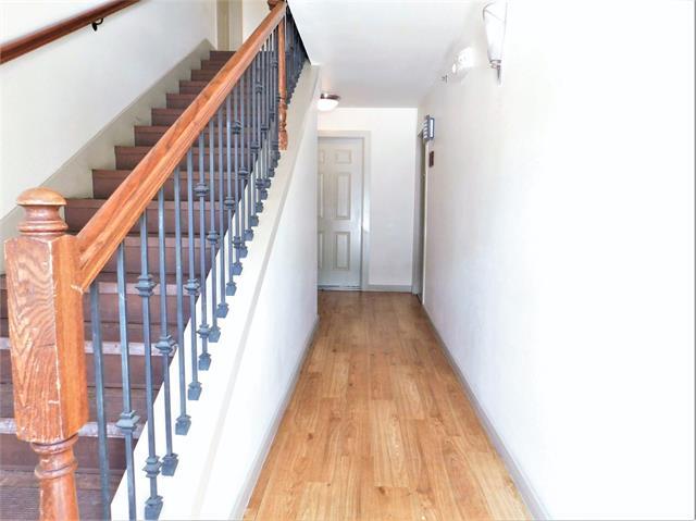 Photo - 1512 N Elm St Unit 302