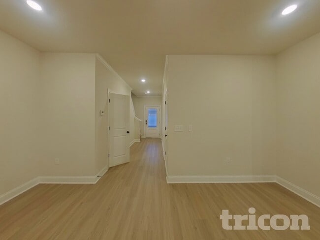 Photo - 7105 Jerimoth Dr