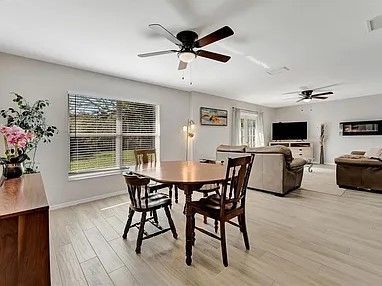 Photo - 2916 Woodcrest Dr