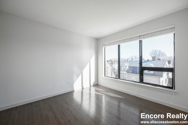 Photo - 516 Harvard St Unidad 206