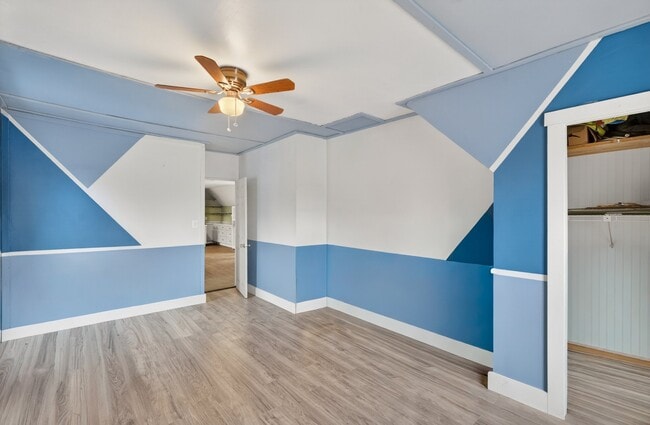 Photo - 37 W Myrtle St Unit Apt B