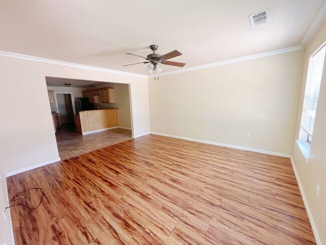 25 Mockingbird Xing