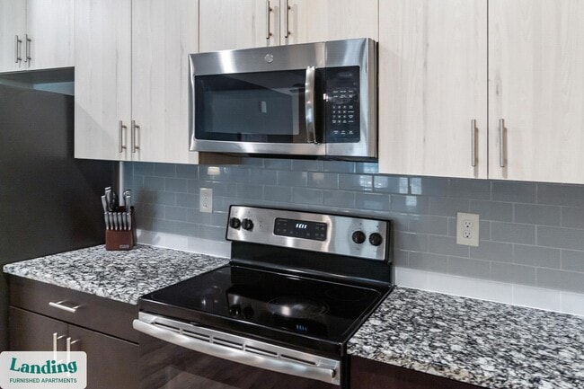 Photo - 655 W Mallard Creek Church Rd Unidad 02-005