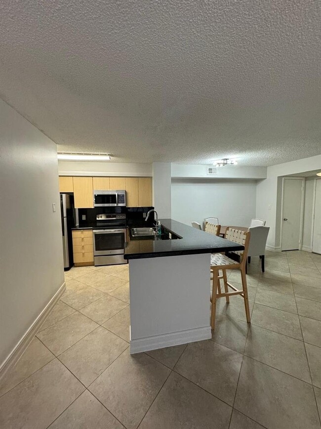 650 South Park Road, Hollywood, FL 33021 -... Condo - Condo for Rent in ...