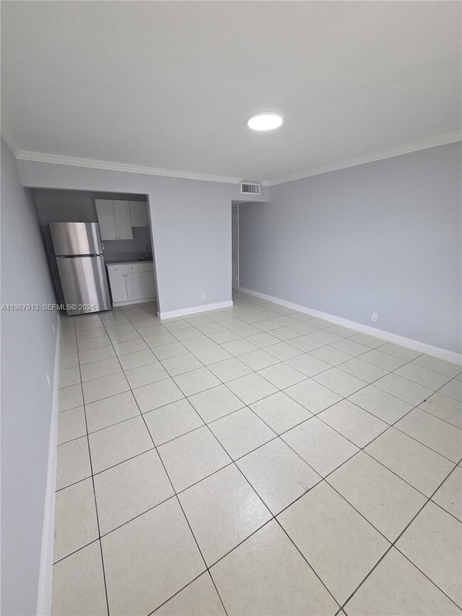 Photo - 11005 SW 1st St Unit 206