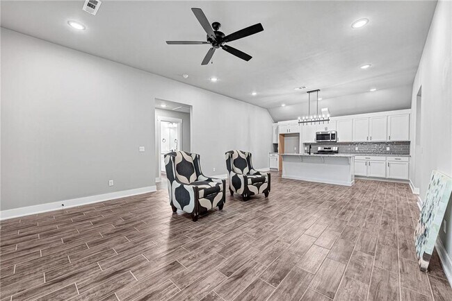 Photo - 55 Watson Ln