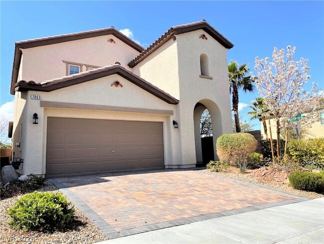 Building Photo - 7063 Claythorn Rd
