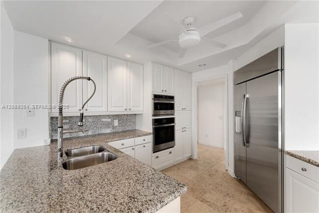13627 Deering Bay Dr