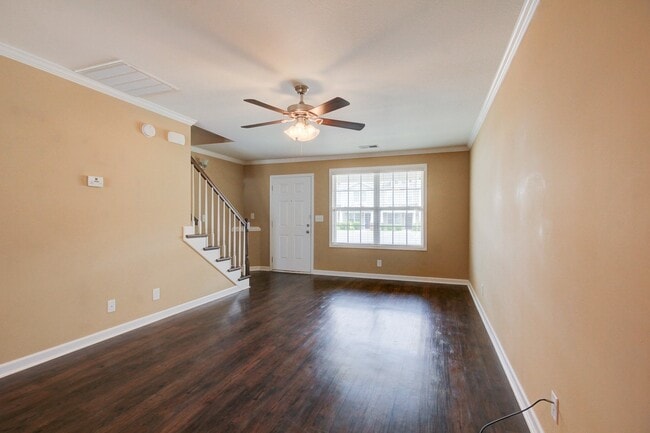 Photo - Beautiful Town Home Across From Tennova and Minutes to I-24 With Hardwood Flooring
