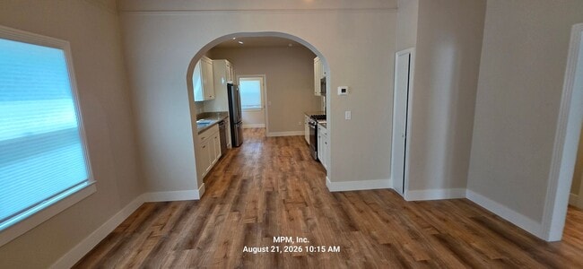 Photo - 1533 Vine St