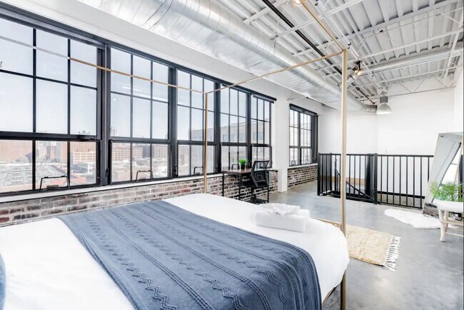 AdlerFrame Lofts