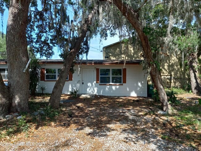 Photo - 354 Hibiscus Ave