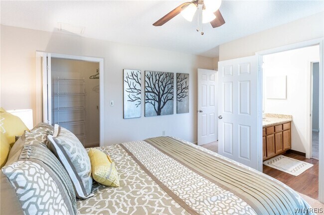 Photo - 25 Spring Meadow Dr