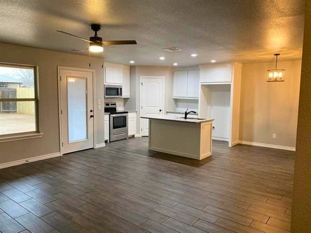 Photo - 220 St Charles Dr