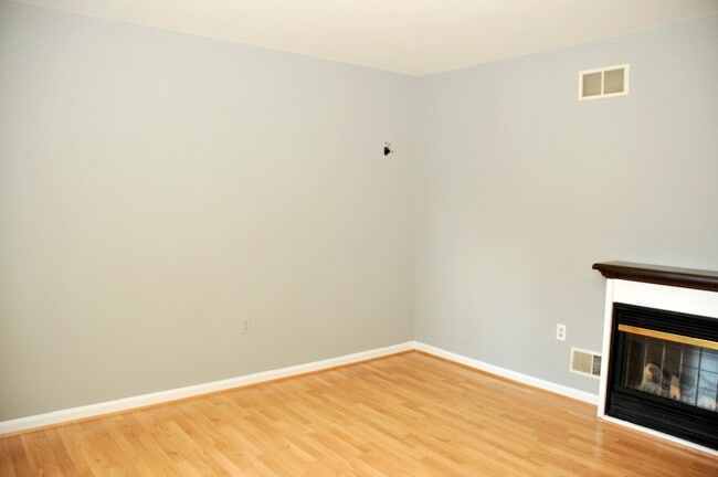 Photo - Charming End-Unit Townhouse in Mt. Airy Manor Community
