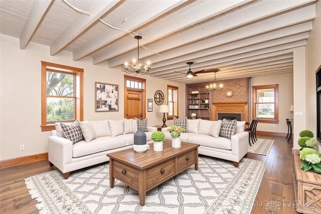 Photo - 117 Montgomery Ave