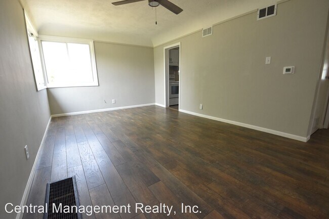 Photo - 2 br, 1 bath House - 19705 Pasadena