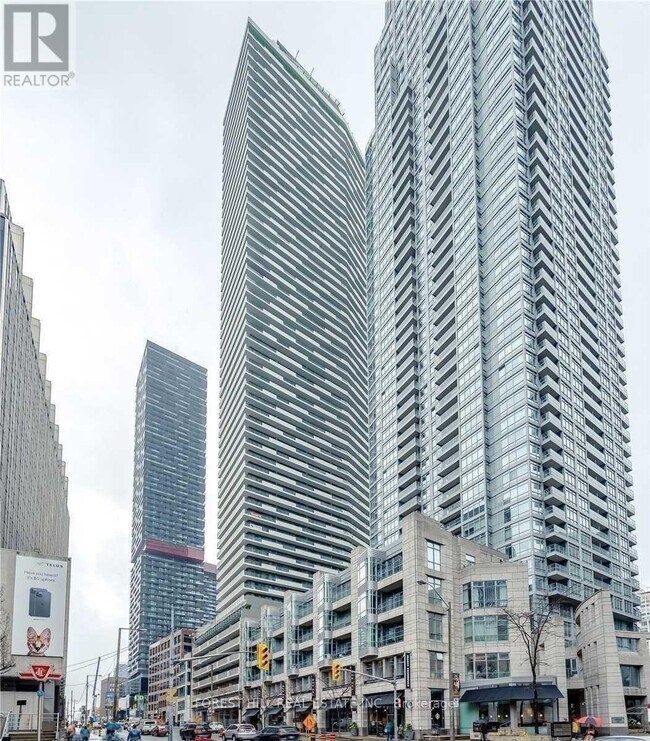 Photo - 2221 Yonge St Unit 4811