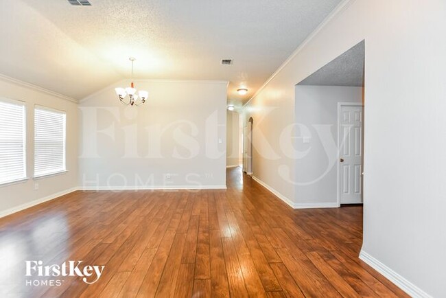 Photo - 1008 Hanover Dr