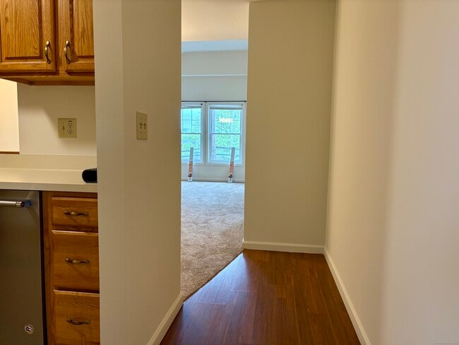 Photo - 79 Danbury Rd