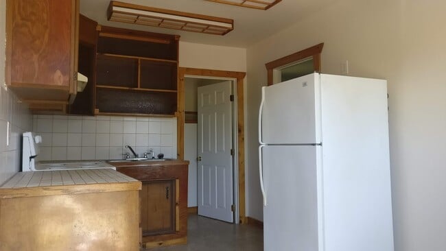 Photo - Cozy 1 Bd and 1 Ba apartment for rent in stand alone building. Unit 1