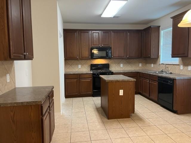 Photo - 2480 Green Meadows Ln