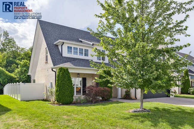 Photo - Gorgeous, Luxury 3 bd home with bonus room and screened-in patio! Triple Siegel Schools!