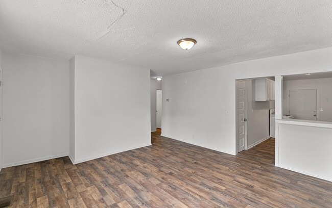Photo - 1360 N Range St Unit 2
