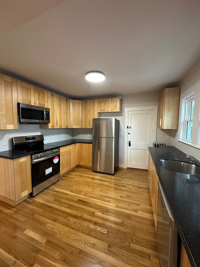 Photo - 58 Boston Ave Unit 2